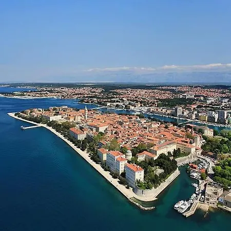 アパート Spacious Mauro & Pia In Center Of *