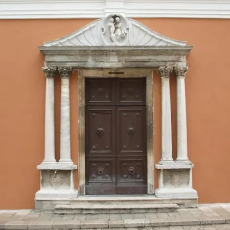 Spacious Mauro & Pia In Center Of