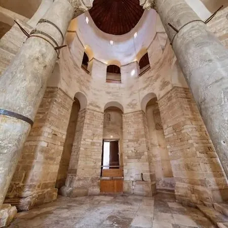 Spacious Mauro & Pia In Center Of アパート ザダル