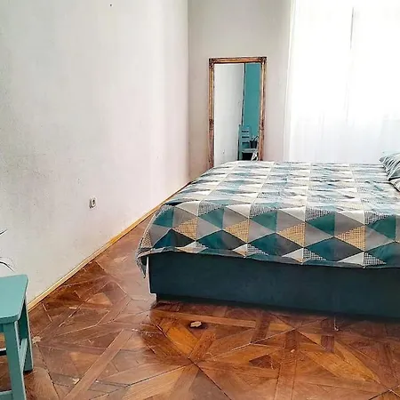 Spacious Mauro & Pia In Center Of Apartment