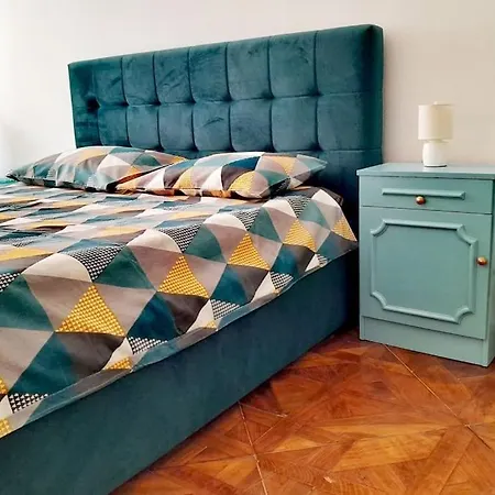 Spacious Mauro & Pia In Center Of Apartment *