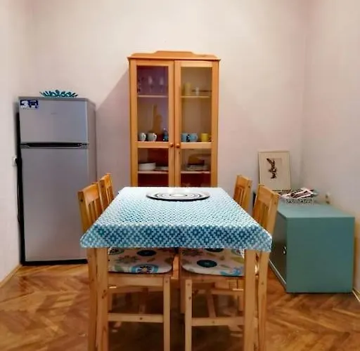 Spacious Mauro&pia In Center Of Apartamento